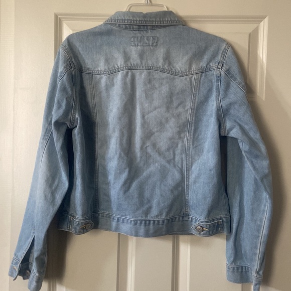 Denim jacket - Picture 4 of 4